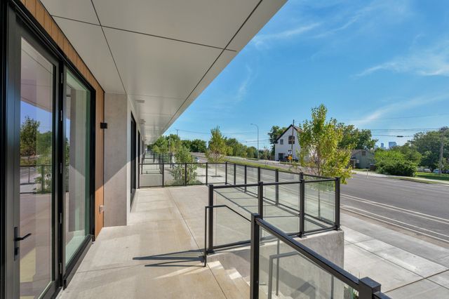 321 31st Ave N Apt 111, Nashville, TN 37203