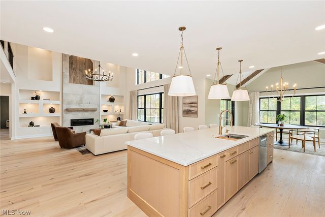 3376 Kersdale Road, Pepper Pike, OH 44124