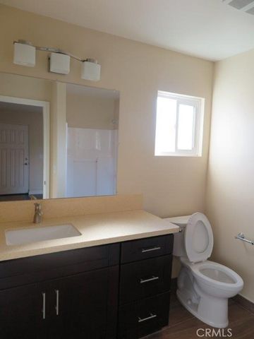 25628.5 Pennsylvania, Lomita, CA 90717