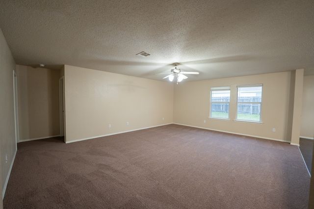 233 Willow Creek Lane, Terrell, TX 75160