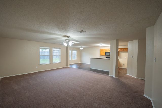 233 Willow Creek Lane, Terrell, TX 75160