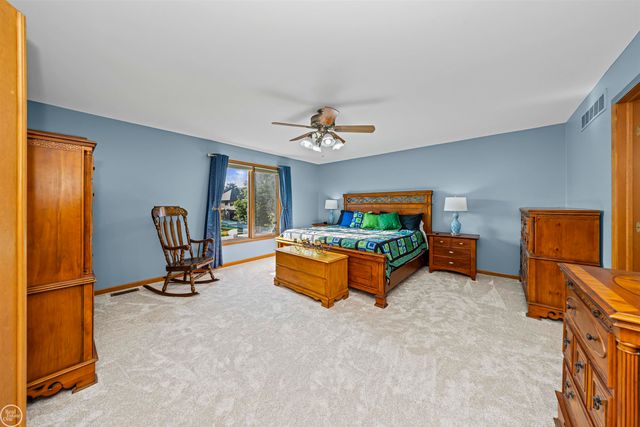 52522 Charing Way, Shelby Twp, MI 48315