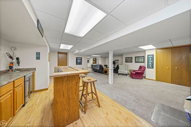 52522 Charing Way, Shelby Twp, MI 48315