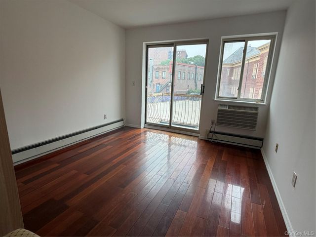 3451 Leavitt Street 3B, Flushing, NY 11354