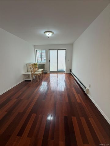 3451 Leavitt Street 3B, Flushing, NY 11354