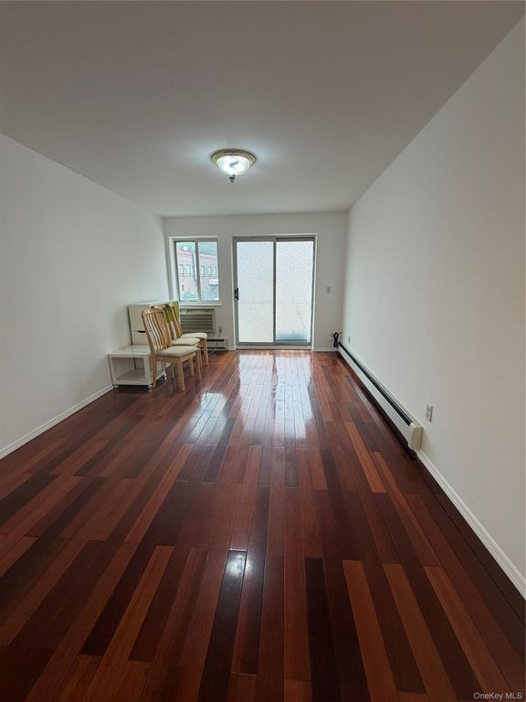 3451 Leavitt Street 3B, Flushing, NY 11354 — photo 5