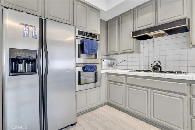 23205 Runnymede, West Hills, CA 91307