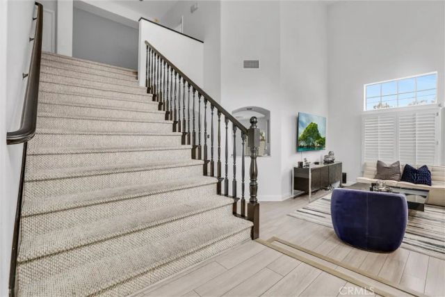 23205 Runnymede, West Hills, CA 91307