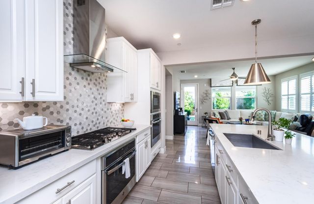 4089 Afterlight Ln, Roseville, CA 95747