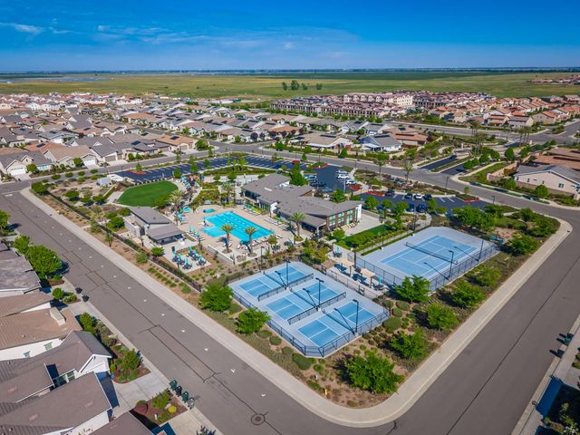 4089 Afterlight Ln, Roseville, CA 95747