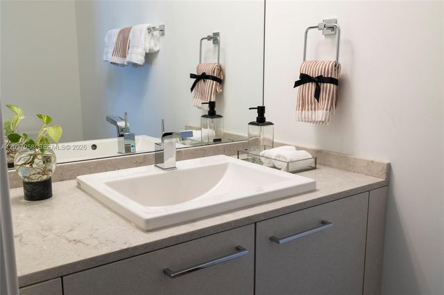 1010 Brickell Avenue 4311, Miami, FL 33131