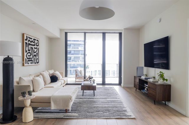 1010 Brickell Avenue 4311, Miami, FL 33131