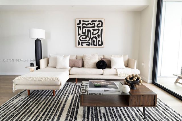 1010 Brickell Avenue 4311, Miami, FL 33131