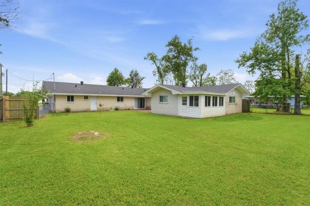 814 Holly St Street, Lake Charles, LA 70601
