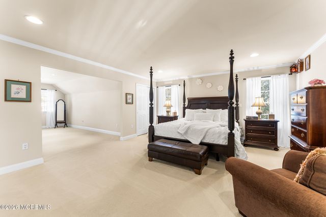 10 Turtle Hollow Drive, Manalapan, NJ 07726