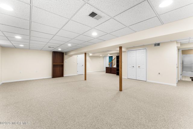 10 Turtle Hollow Drive, Manalapan, NJ 07726