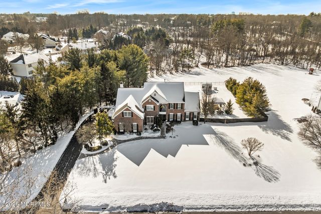 10 Turtle Hollow Drive, Manalapan, NJ 07726