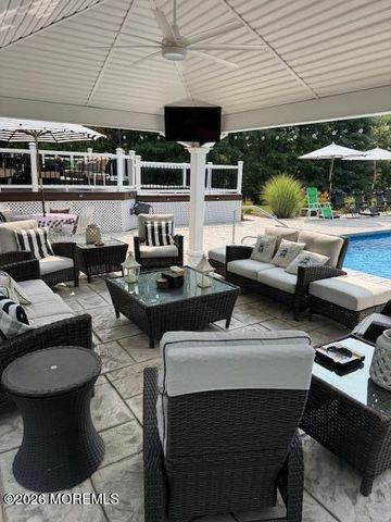 10 Turtle Hollow Drive, Manalapan, NJ 07726