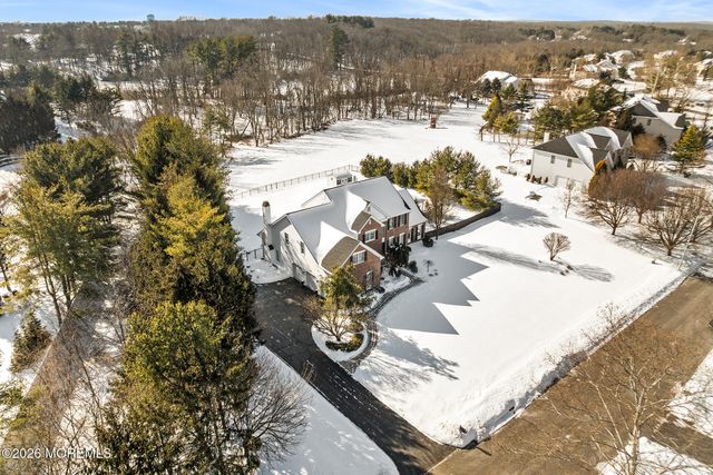 10 Turtle Hollow Drive, Manalapan, NJ 07726