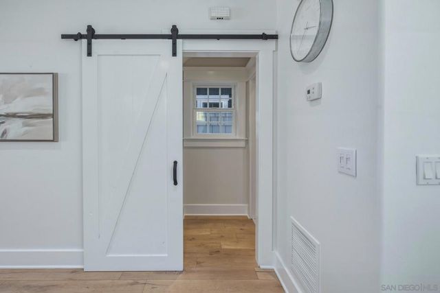 953 E Ave, Coronado, CA 92118