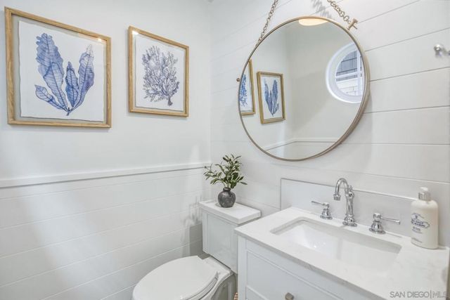 953 E Ave, Coronado, CA 92118
