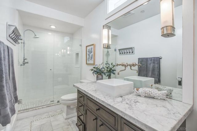 953 E Ave, Coronado, CA 92118