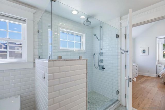 953 E Ave, Coronado, CA 92118