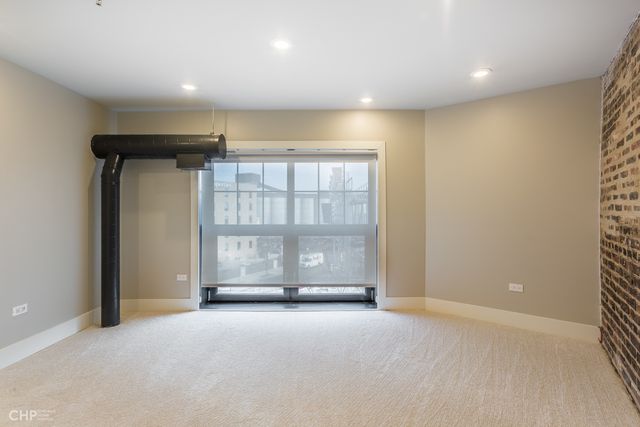 729 N Sangamon Street 410, Chicago, IL 60642