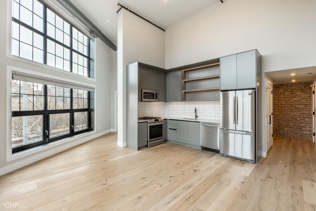 729 N Sangamon Street 410, Chicago, IL 60642