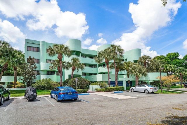 5884 Morningstar Circle 205, Delray Beach, FL 33484