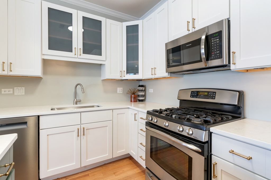 2463 W FOSTER Avenue 2, Chicago, IL 60625 — photo 5