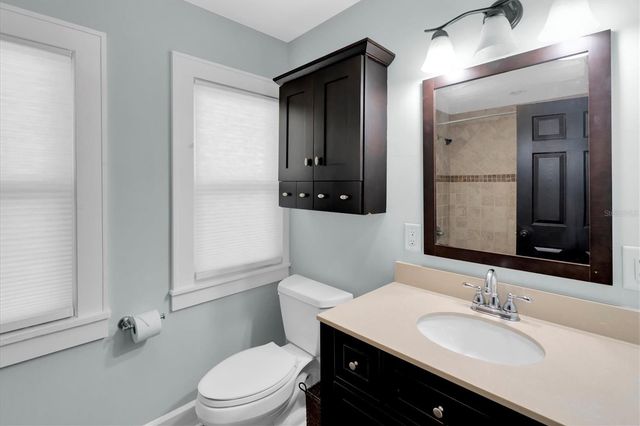 248 14TH AVENUE NE, St Petersburg, FL 33701