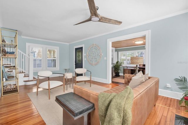 248 14TH AVENUE NE, St Petersburg, FL 33701