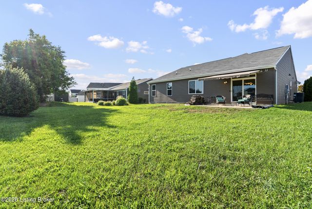 223 Bridlewood Dr, Shepherdsville, KY 40165