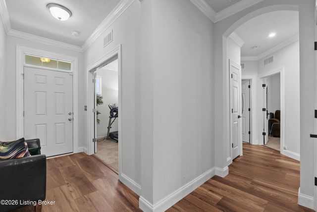 223 Bridlewood Dr, Shepherdsville, KY 40165