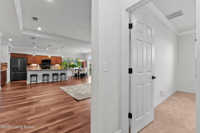 223 Bridlewood Dr, Shepherdsville, KY 40165