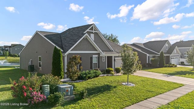 223 Bridlewood Dr, Shepherdsville, KY 40165