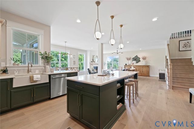 7624 Dandridge Dr, Quinton, VA 23141