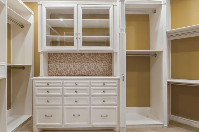 5306 Norborne Lane, Houston, TX 77069