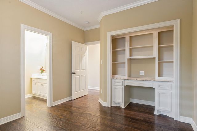 5306 Norborne Lane, Houston, TX 77069