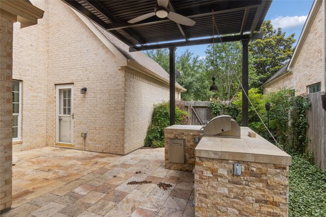5306 Norborne Lane, Houston, TX 77069