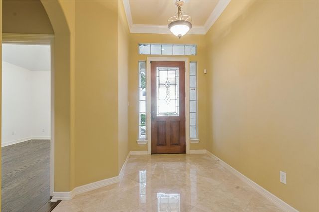 5306 Norborne Lane, Houston, TX 77069