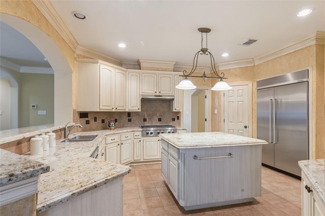 5306 Norborne Lane, Houston, TX 77069