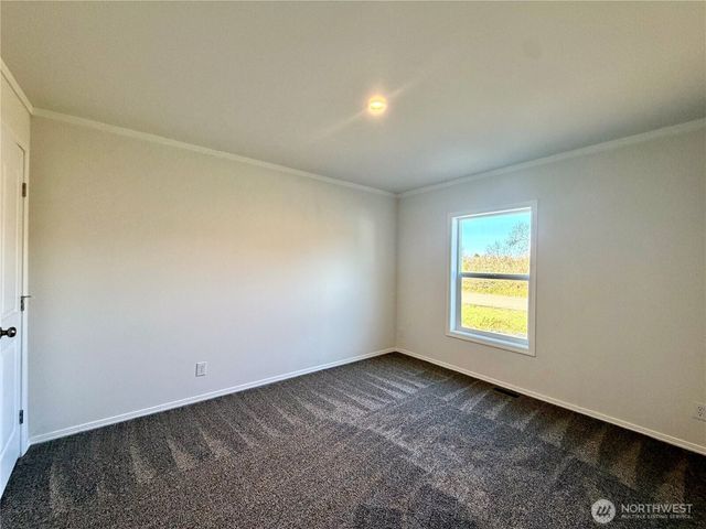 299 Octopus Avenue NE, Ocean Shores, WA 98569