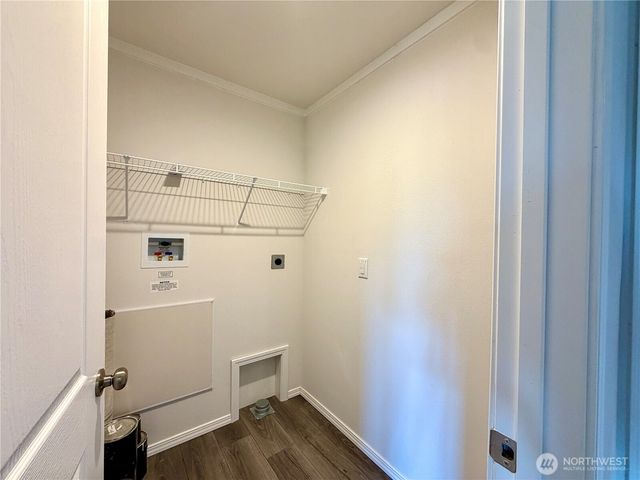 299 Octopus Avenue NE, Ocean Shores, WA 98569