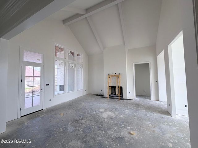106 Sabal Grove Lane, Youngsville, LA 70592