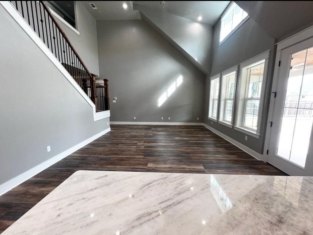 Image 10 of property listing at 1958 Beaty Rd, San Angelo, TX 76904