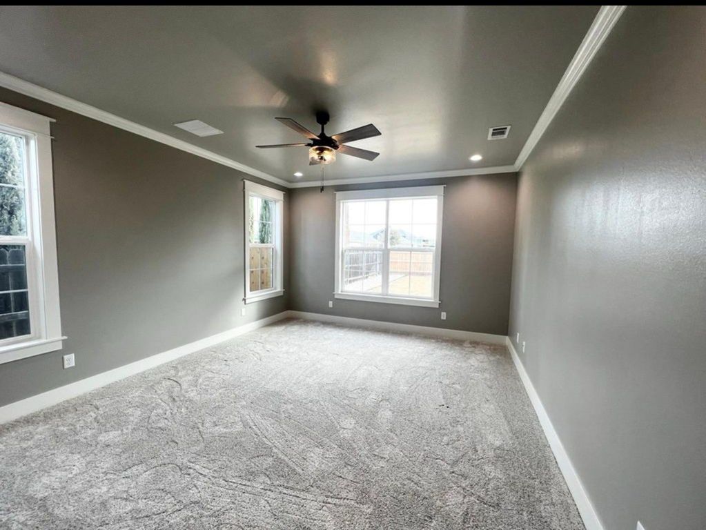Image 18 of property listing at 1958 Beaty Rd, San Angelo, TX 76904