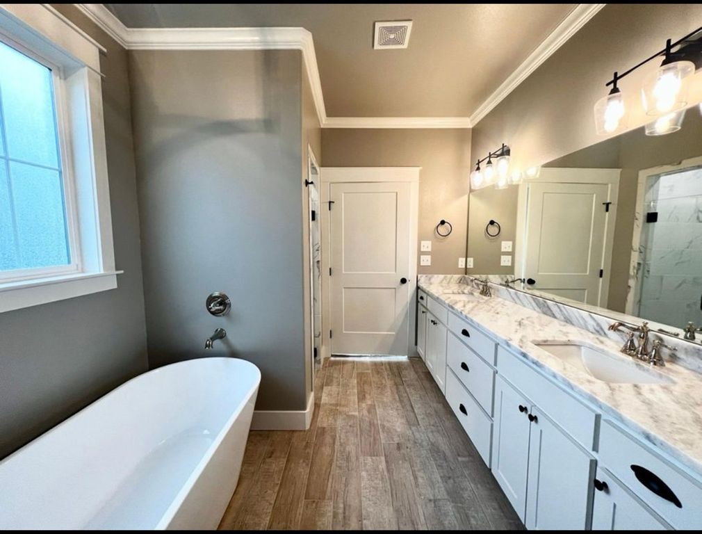 Image 22 of property listing at 1958 Beaty Rd, San Angelo, TX 76904