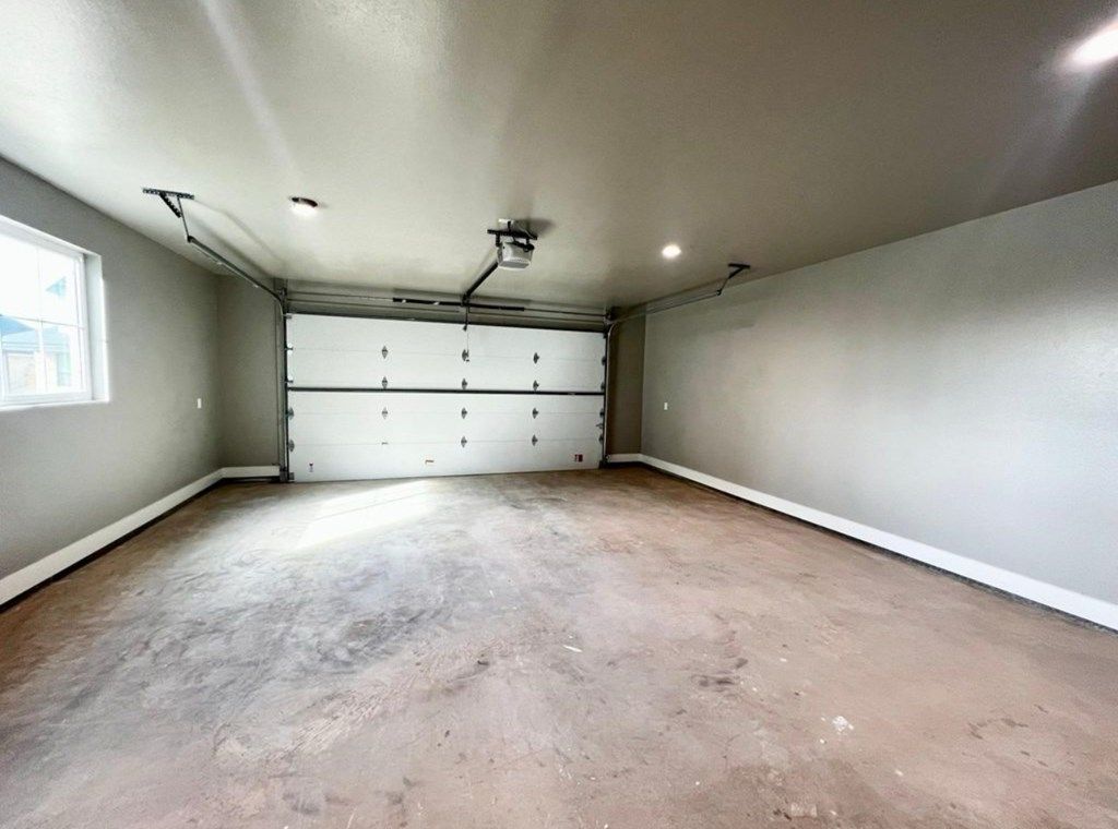 Image 36 of property listing at 1958 Beaty Rd, San Angelo, TX 76904